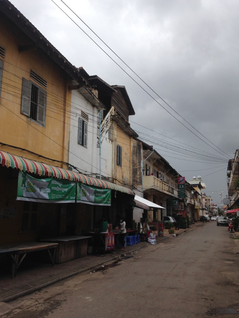 street-in-battambang