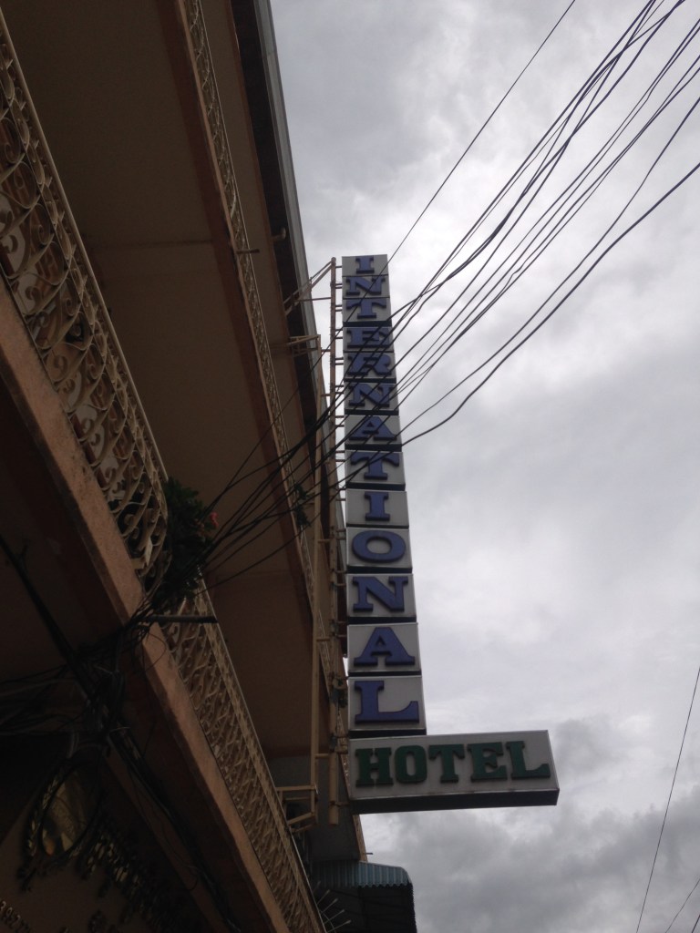 hotel-sign-battambang